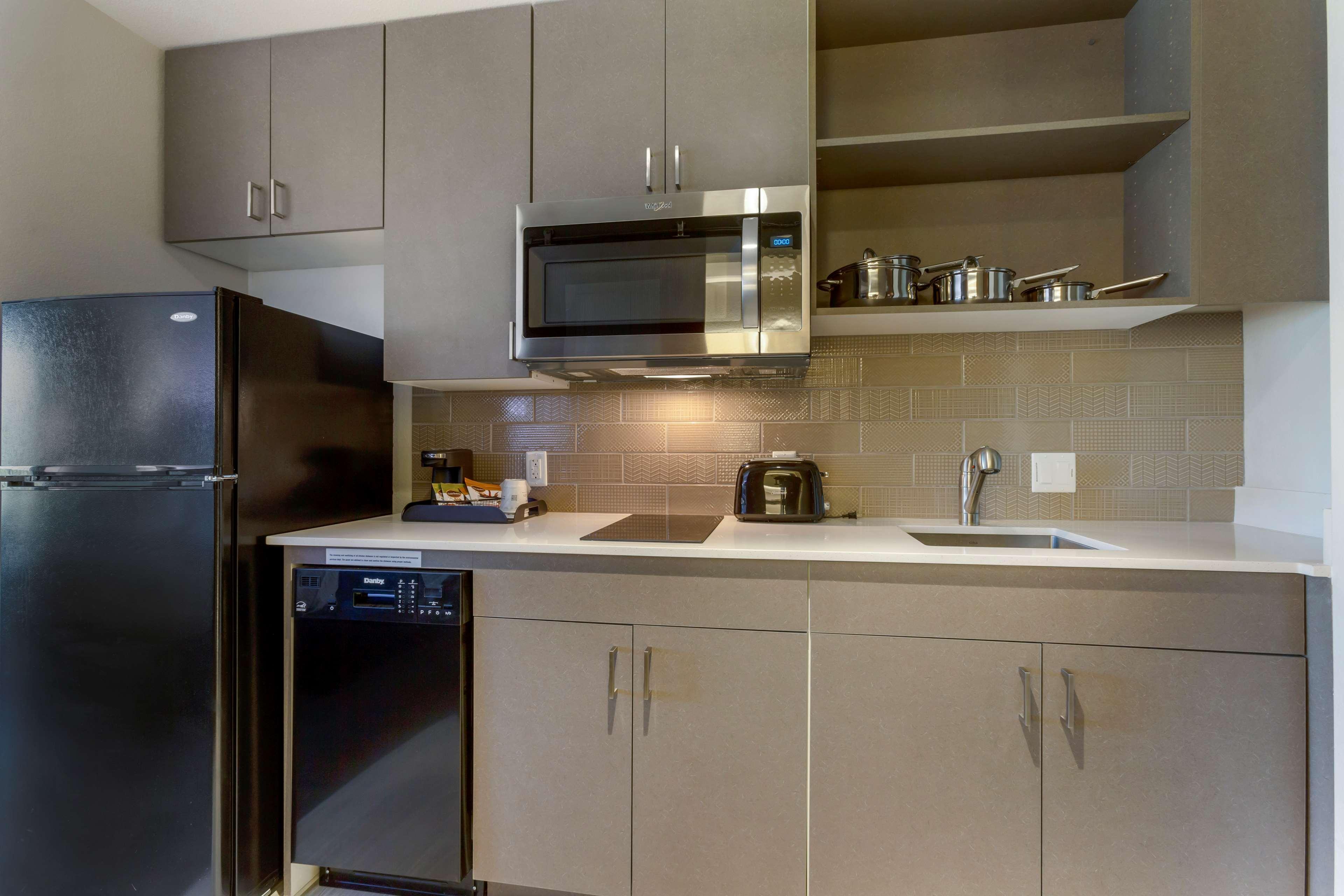 Best Western Plus Executive Residency Phoenix North Happy Valley Esterno foto