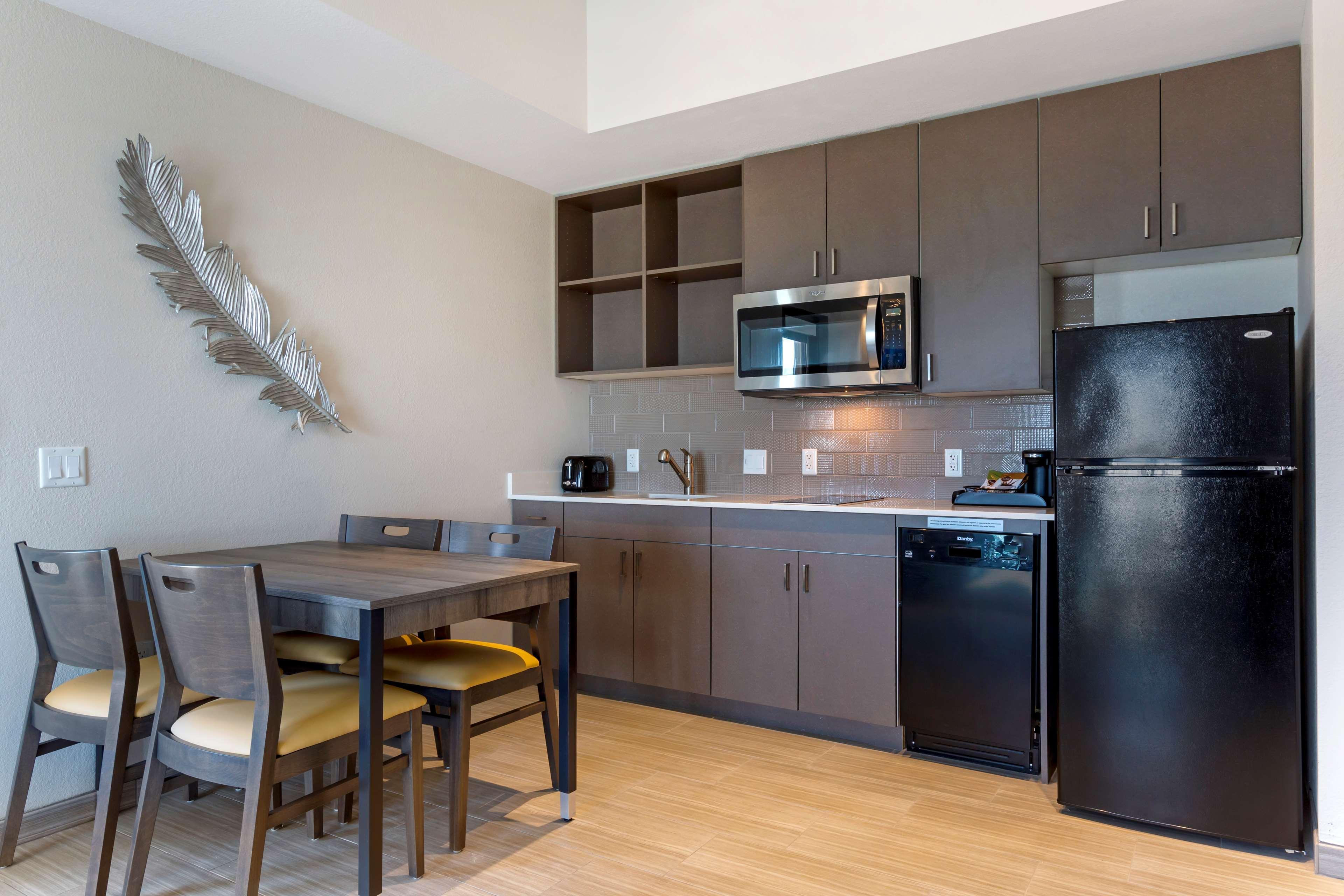 Best Western Plus Executive Residency Phoenix North Happy Valley Esterno foto